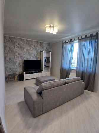 Продаж Квартира 3-кімнатна, 19/19 поверх на Жемчужная улица, 12 Одеса