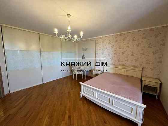 Продаж Квартира 2-кімнатна, 17/23 поверх на Саперно-слободская ул. Kiev