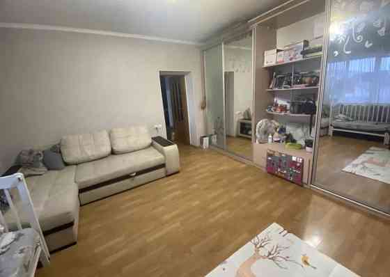 Продам 1 комнатную , лен поселок. Одеса