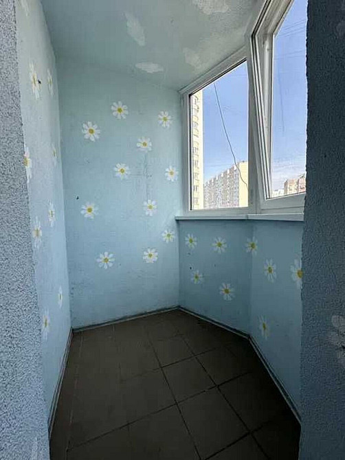 Продаж Квартира 1-кімнатна, 14/25 поверх на Урлівська, 21а Киев - изображение 2