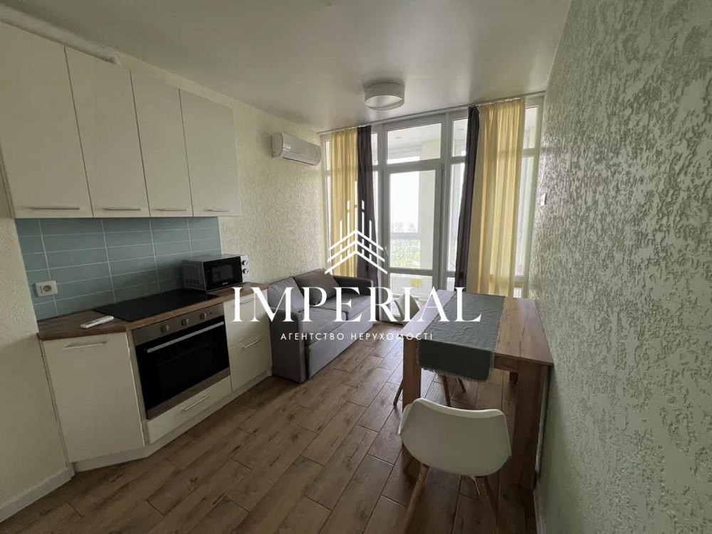 Оренда Квартира 12-кімнатна, 17/25 поверх на вул. Науки Киев - изображение 1