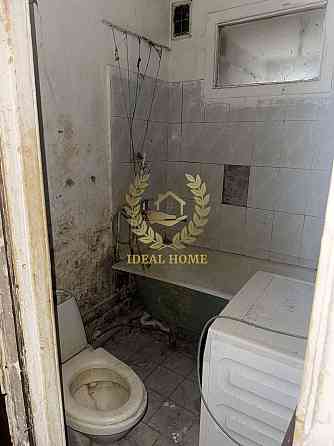 Продаж Квартира 1-кімнатна, 4/5 поверх на Пост-Волынская ул., 2/103 Київ