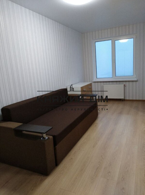 Продаж Квартира 1-кімнатна, 18/25 поверх на Симоненко Бровары - изображение 2