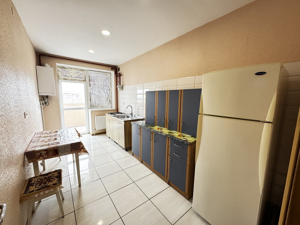 Продаж Квартира 1-кімнатна, 9/9 поверх на Спортивная ул. Дніпро - фото 1