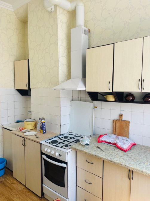 Продам трёх комнатную квартиру на Соборной площади .Исторический дом Папудова.
D 40700 Одесса - изображение 9