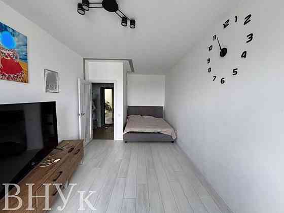 Продаж Квартира 1-кімнатна, 10/10 поверх на Жк Зеланий масив Луцьк