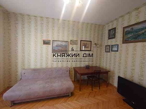 Оренда Квартира 3-кімнатна, 2/4 поверх на вул. Коцюбинского Юрия ул./Володимира Винниченка Київ