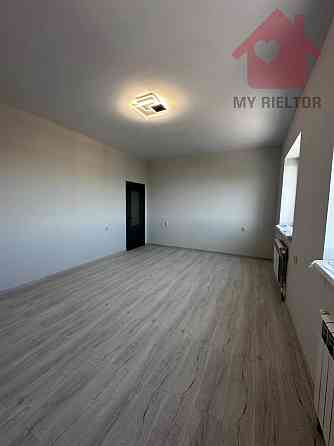 Продаж Квартира 3-кімнатна, 4/5 поверх на Шевченка Минай