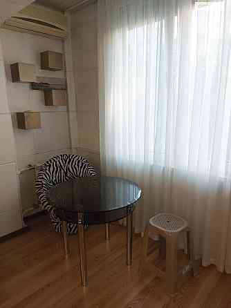 Оренда Квартира 1-кімнатна, 2/9 поверх на Ентузіастів, 41 Киев