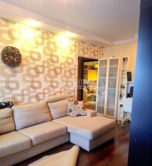 Продаж Квартира 3-кімнатна, 9/9 поверх на вул. Продольная Харків - фото 1