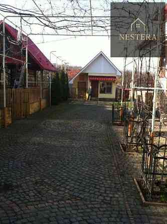 Продаж Будинок 8-кімнатний на Гусакський пров. Uzhhorod