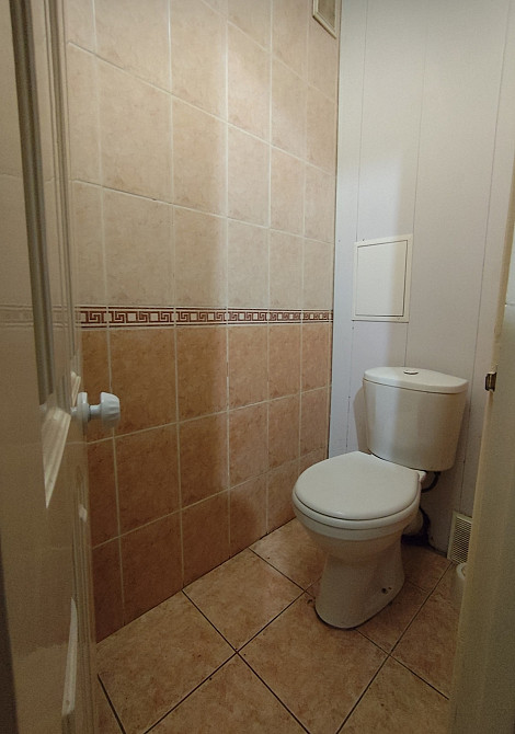 Продаж 3к Квартира 65 кв.м Озерне Zhytomyr - photo 1