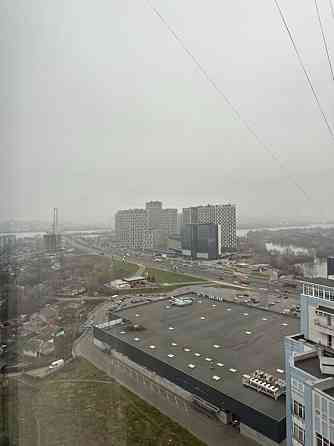 Продаж Квартира 3-кімнатна, 21/25 поверх на Дніпровська Набережна, 26б Київ