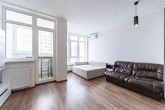 Продаж Квартира 1-кімнатна, 22/25 поверх на Пчілки Олени вул., д. 7 Київ