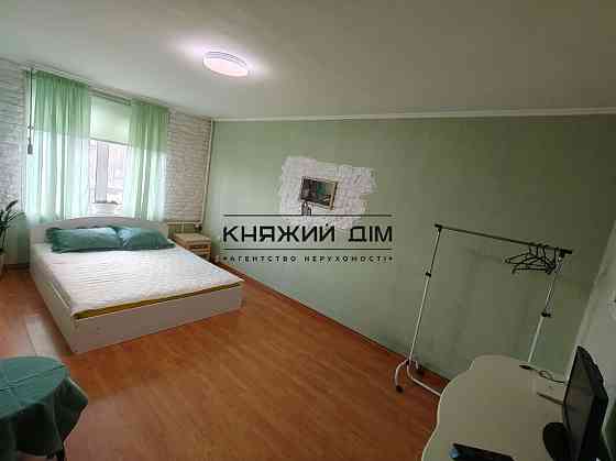 Оренда Квартира 2-кімнатна, 6/16 поверх на Березняковская ул. Київ