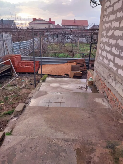 Продам дом в Фонтанке (Лиманский р-н, 5 км от Одессы) Фонтанка - фото 17
