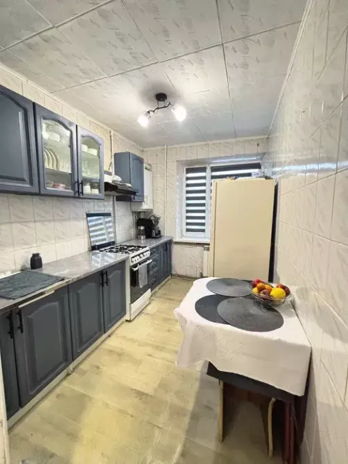 Продаж Квартира 3-кімнатна, 1/9 поверх на Кропивницького вул., 10 Kirovohrad - photo 4