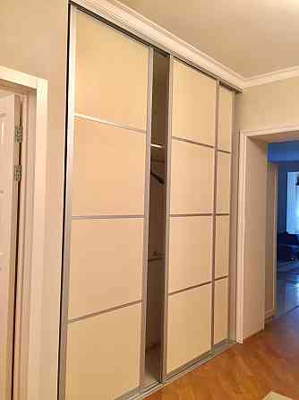 Продаж Квартира 3-кімнатна, 2/8 поверх на Довженко ул., 2 Одеса