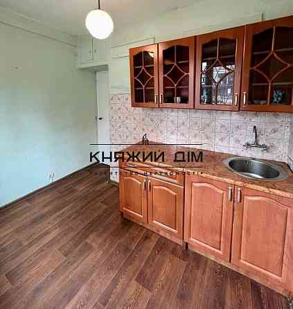 Оренда офісне приміщення на Леси Украинки бульв. / Л.Украинки бул поверх - 2/9 Kiev