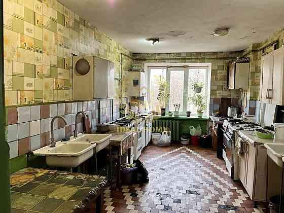 Продаж кімнати в гуртожитку біля ТРЦ "Lavina Mall" Київ