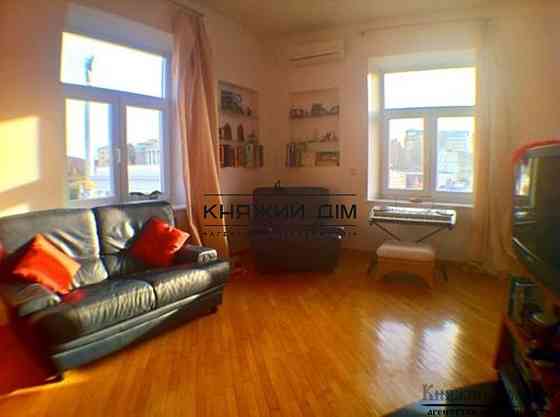 Відмінна 2 кімнатна студіо біля м.Майдан Незалежності. Код об'єкту №: 1153244. Київ