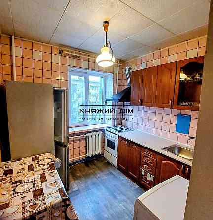 Оренда Квартира 2-кімнатна, 4/5 поверх на Строителей ул. Kiev