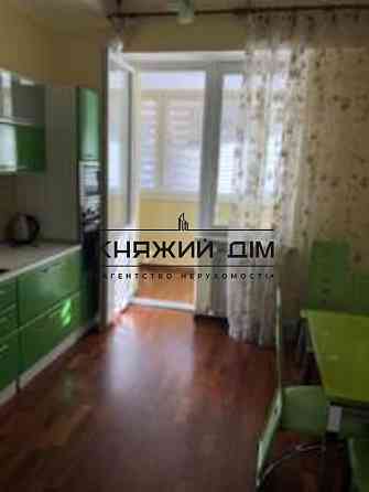 Продаж Квартира 2-кімнатна, 2/9 поверх на Героев Сталинграда просп./Володимира Івасюка просп Київ