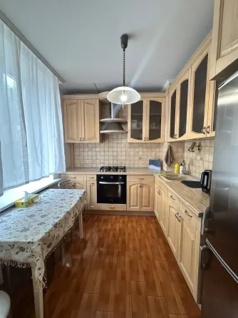 Аренда 2к Квартира 53 кв.м проспект Д.Яворницького, 33 Днепр