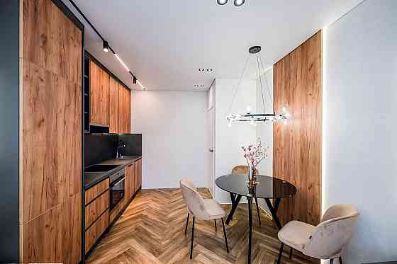 Продаж Квартира 1-кімнатна, 14/25 поверх на Олександра Олеся вул., д. 17А Київ