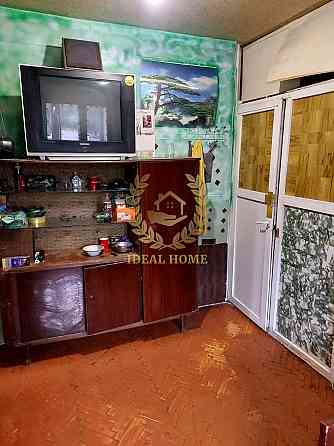 Продаж Квартира 2-кімнатна на Святославская ул., 15 Київ