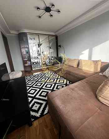 Продаж 2 к. квартири, м. Лівобережна Киев