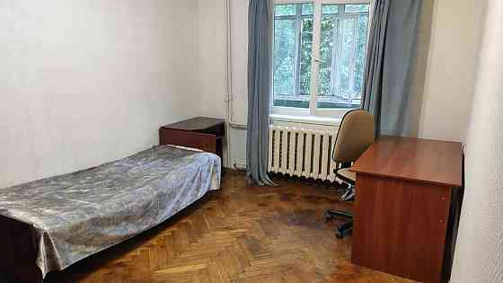 Оренда Квартира 3-кімнатна, 2/9 поверх на ул. Тростянецкая, 8 Київ