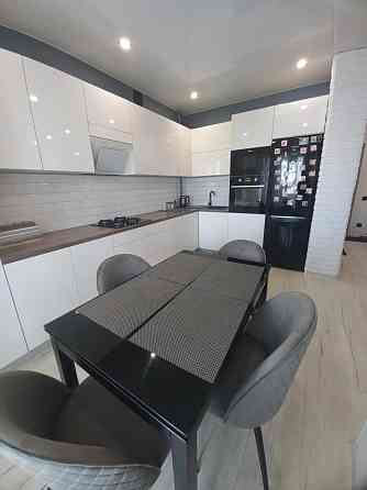 Продаж Квартира 2-кімнатна, 8/10 поверх на вул. Зелена Львов