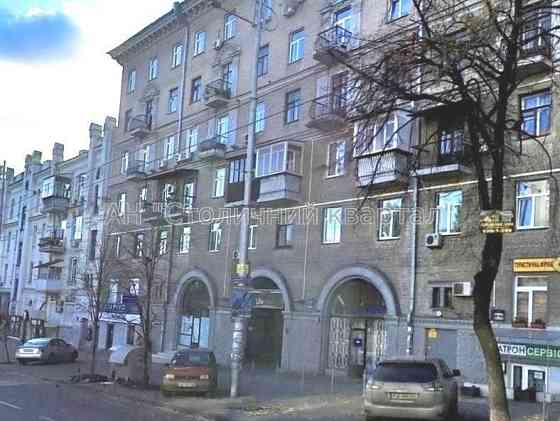 Продаж Будинок 1-кімнатний на Еспланадна вул., 32 Kiev