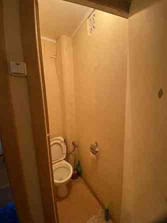 Оренда Квартира 2-кімнатна, 2/5 поверх на ул. Азербайджанская, 4 Киев