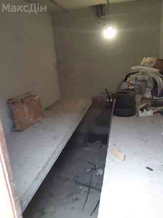 Продаж Гараж/паркомісце на вул. Довженка Ternopil'