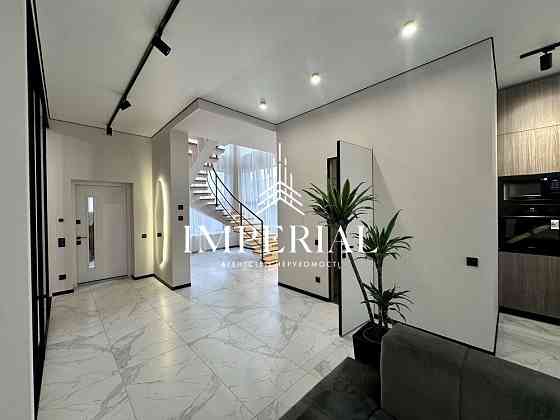 Оренда Будинок 4-кімнатний на вул. Приозерна Київ