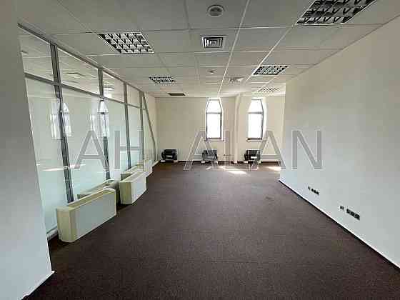 Оренда офісне приміщення на вул. Ярославів Вал приміщень - 8, поверх - 6/6 Київ