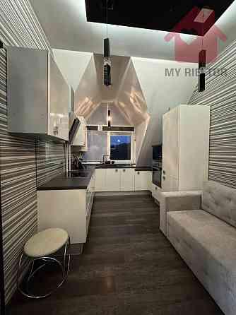 Оренда Квартира 1-кімнатна, 6/6 поверх на Благоєва Ужгород