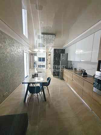 Продаж Квартира 2-кімнатна, 11/13 поверх на вул. Гвардійців Широнінців Харьков