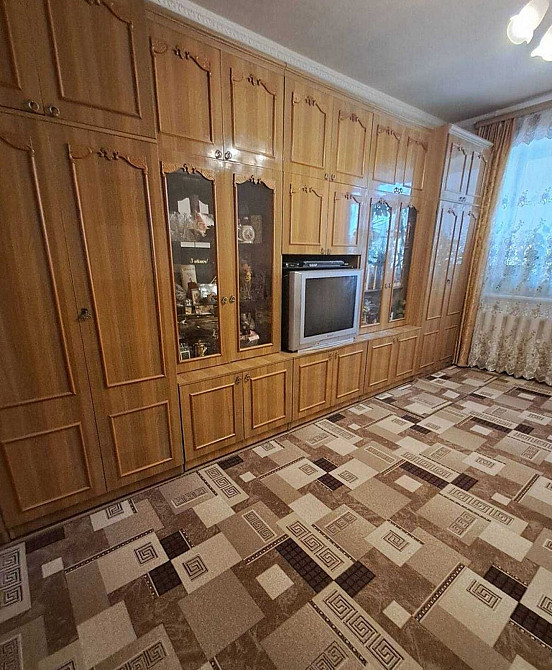 Продаж Квартира 3-кімнатна, 5/10 поверх на Варейкиса ул., 2 Днепр - изображение 3