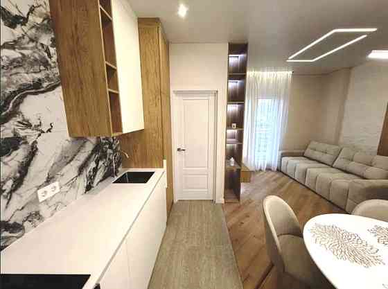 Продаж Квартира 2-кімнатна на ул. Краснова, 1а Одесса