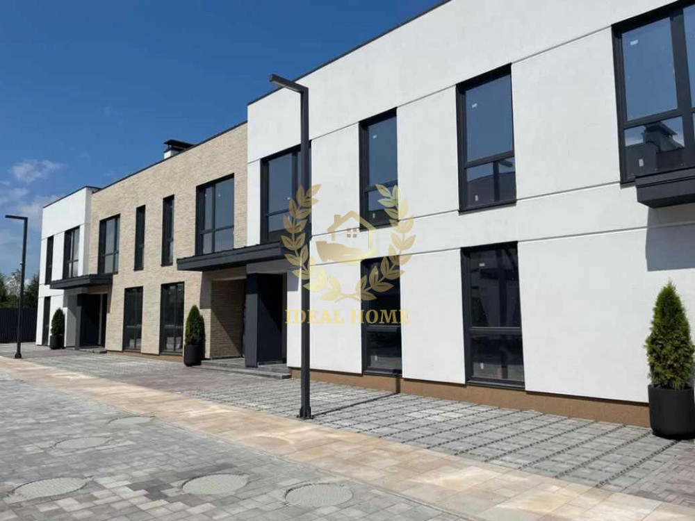 Продаж Будинок 4-кімнатний  - фото 1