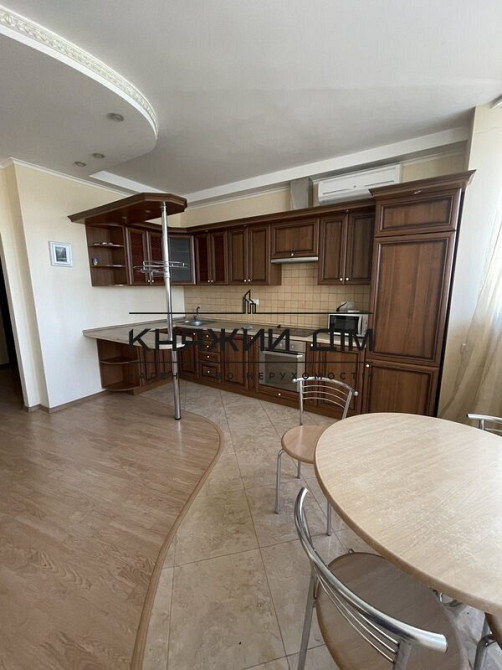 Оренда Квартира 1-кімнатна, 12/25 поверх на Урловская ул. Киев - изображение 1