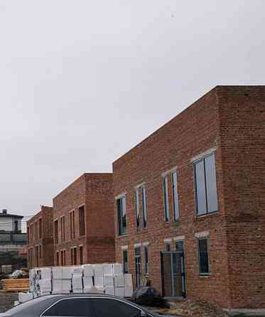 Продаж 2-поверховий Будинок  100 кв.м  на Яблунєва вул. Рівне