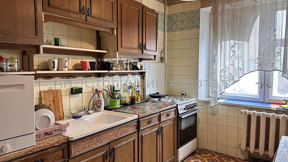 Продаж Гараж/паркомісце на Князя Володимира Мономаха вул., 26Б 5/10 поверх Київ - фото 1