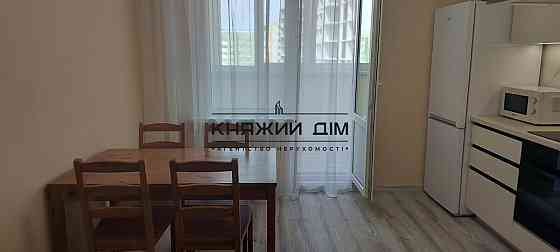 Оренда Квартира 2-кімнатна, 23/25 поверх на Антоненко Давыдовича ул. Киев