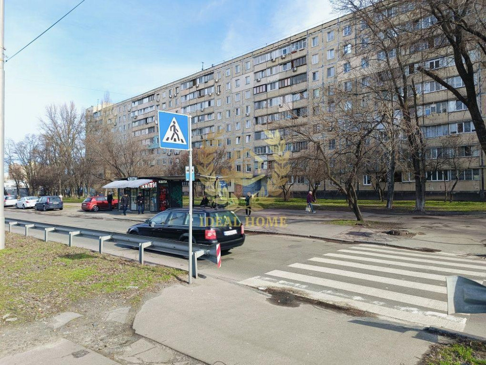 Продаж торгове приміщення на Симиренко ул., 5 приміщень - 1, поверх - 1/10 Kiev - photo 2