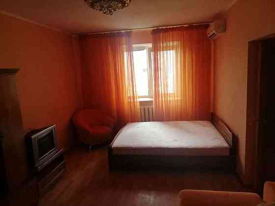 Оренда Квартира 1-кімнатна, 6/12 поверх на ул. Тростянецкая, 49 Київ