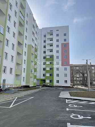 Продаж Квартира 3-кімнатна, 8/9 поверх на вул. Миру Kharkiv